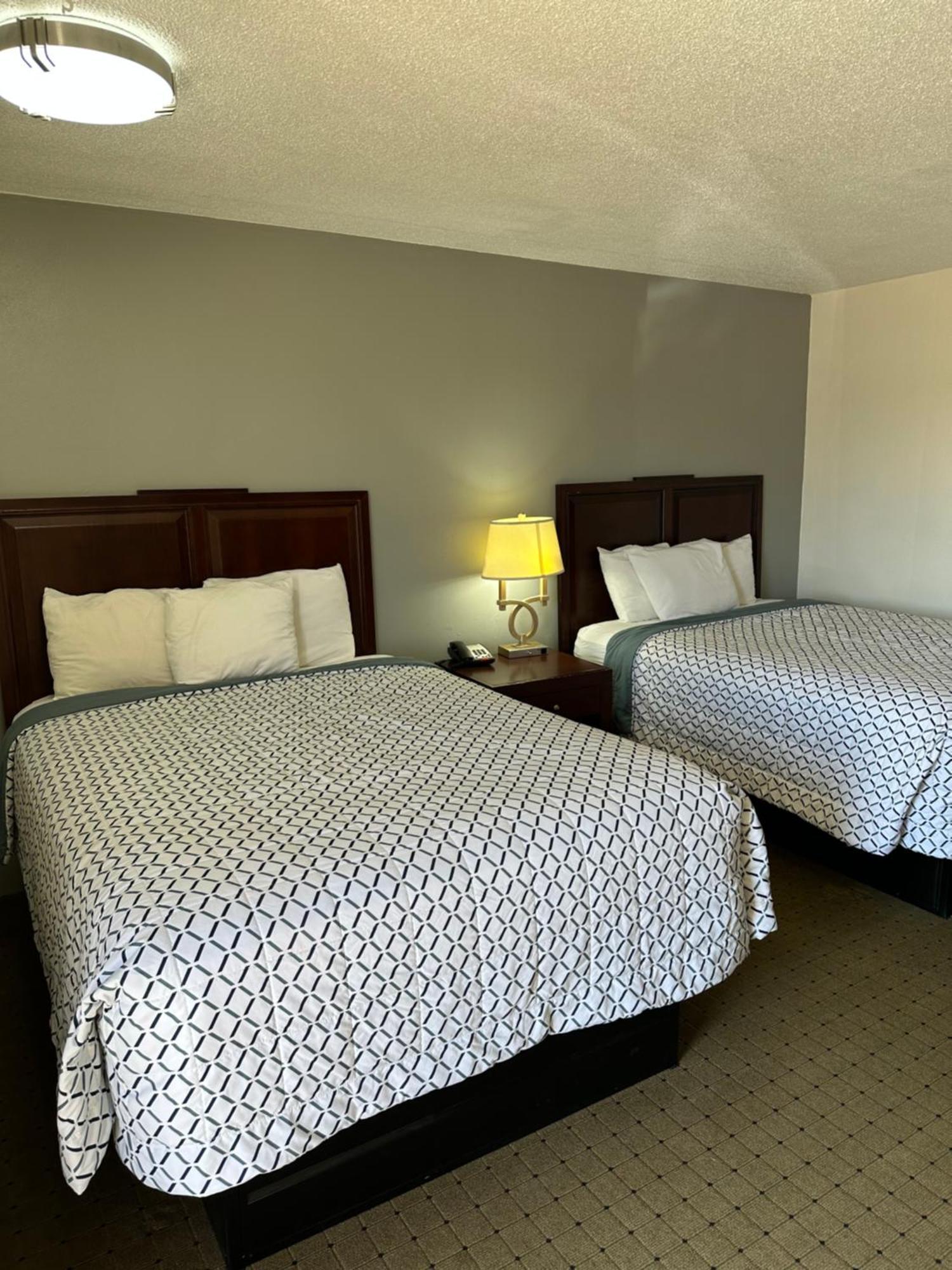 Budget Inn Motel Storm Lake Экстерьер фото