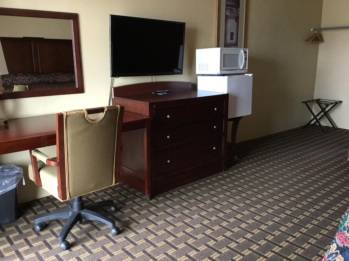 Budget Inn Motel Storm Lake Экстерьер фото
